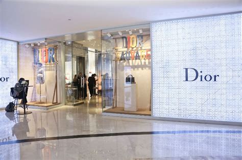 大阪 dior|Dior indonesia website.